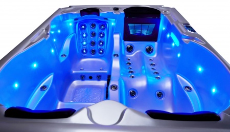 Мини СПА бассейн Joyee SPA Barcelona Мини СПА бассейн Joyee SPA Barcelona