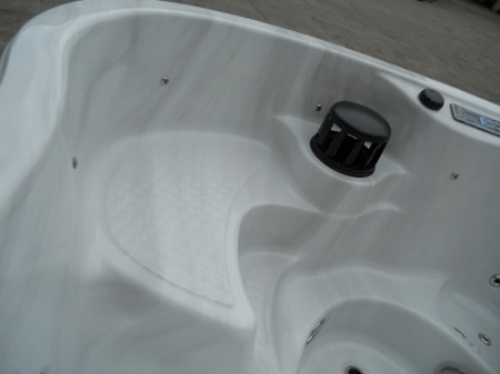 Гидромассажный бассейн Sunrans SR873 Гидромассажный бассейн Sunrans SR873